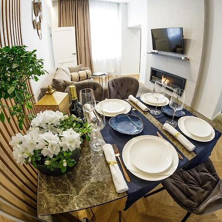 Old Town Apartment L Self Check In Vilnius Ngoại thất bức ảnh