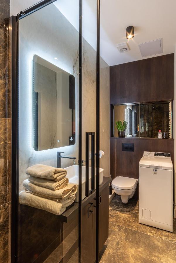 Old Town Apartment L Self Check In Vilnius Ngoại thất bức ảnh