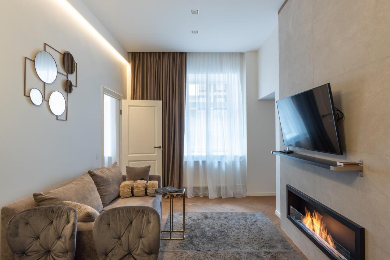 Old Town Apartment L Self Check In Vilnius Ngoại thất bức ảnh