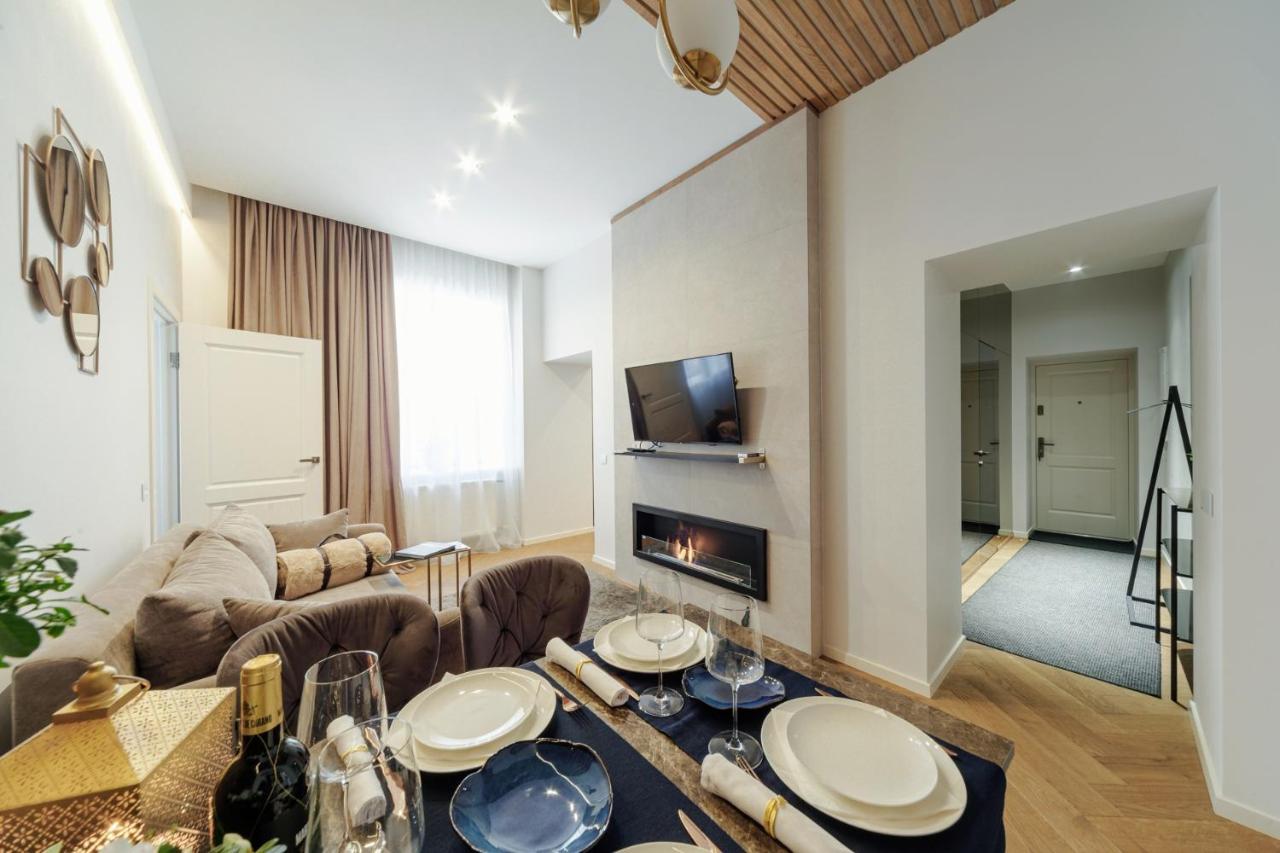 Old Town Apartment L Self Check In Vilnius Ngoại thất bức ảnh