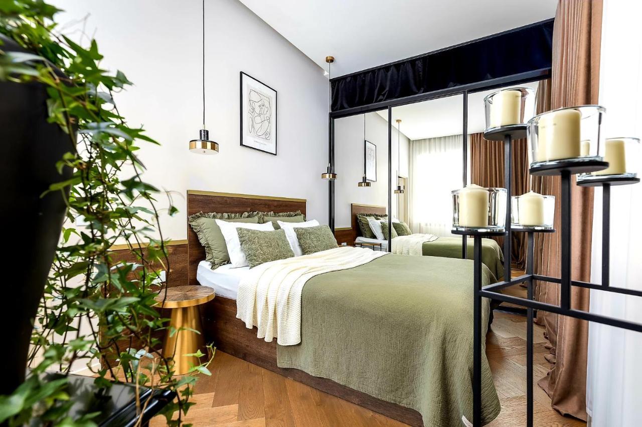 Old Town Apartment L Self Check In Vilnius Ngoại thất bức ảnh