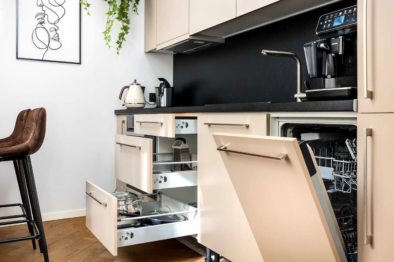 Old Town Apartment L Self Check In Vilnius Ngoại thất bức ảnh